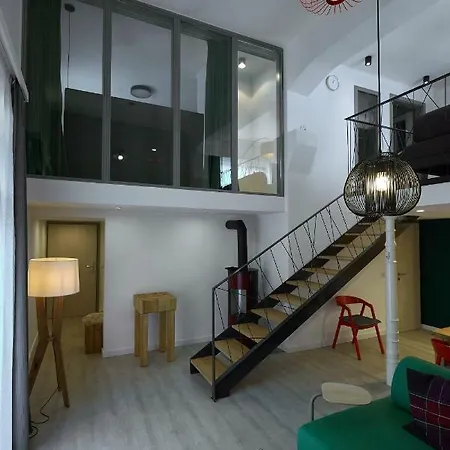 7Domb Apartman Komló Exterior foto